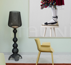 Итальянские  - Стул с подлокотниками PIUMA Итальянские  - Стул с подлокотниками PIUMA фабрика Kartell