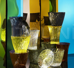 Итальянские Гостиная - Столик Sparkle Итальянские Гостиная - Столик Sparkle фабрика Kartell
