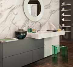 Настенное зеркало All Saints Настенное зеркало All Saints фабрика Kartell