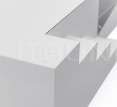 Журнальный столик Mezzanino Журнальный столик Mezzanino фабрика Mogg