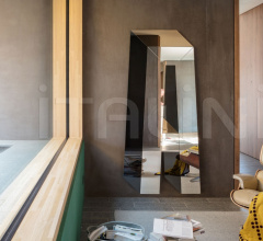 Настенное зеркало Letteronza Настенное зеркало Letteronza фабрика Mogg