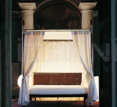 Кровать EDWARD Кровать EDWARD фабрика Driade