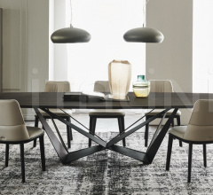Стол обеденный Skorpio Wood фабрика Cattelan Italia