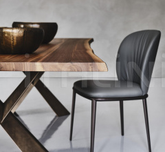 Стол обеденный Mad Max Wood Стол обеденный Mad Max Wood фабрика Cattelan Italia
