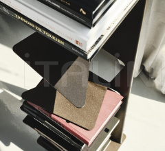 Книжный стеллаж Trap фабрика Cattelan Italia