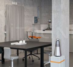 Стол обеденный APTA P134 фабрика Lapalma