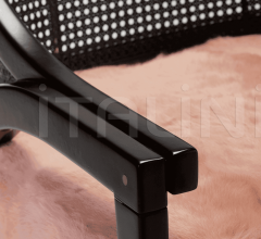 Итальянские Кресла - Кресло Wormley Fur Armchair Итальянские Кресла - Кресло Wormley Fur Armchair фабрика Duistt