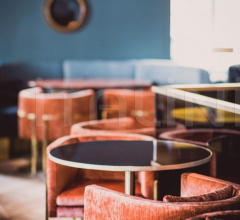 Стул с подлокотниками Julius Chair Стул с подлокотниками Julius Chair фабрика Duistt