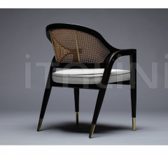 Стул с подлокотниками Wormley Dining Chair Стул с подлокотниками Wormley Dining Chair фабрика Duistt