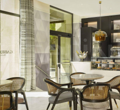 Стул с подлокотниками Wormley Dining Chair Стул с подлокотниками Wormley Dining Chair фабрика Duistt