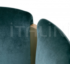 Стул с подлокотниками ISADORA DINING CHAIR Стул с подлокотниками ISADORA DINING CHAIR фабрика Essential Home