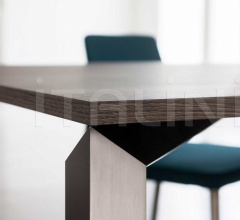 Итальянские Столы обеденные - Стол обеденный L45 Итальянские Столы обеденные - Стол обеденный L45 фабрика Desalto