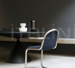 Стол обеденный Clay фабрика Desalto