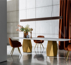 Стул с подлокотниками CADIRA CONE SHAPED Стул с подлокотниками CADIRA CONE SHAPED фабрика Sovet italia