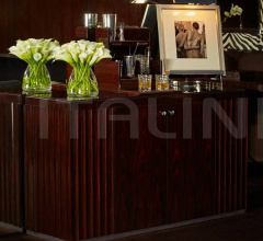 Итальянские Буфеты - Буфет Penthouse Suite Fluted Console Итальянские Буфеты - Буфет Penthouse Suite Fluted Console фабрика Ralph Lauren Home