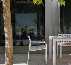 Итальянские Уличная мебель - Стул с подлокотниками Tub 74806 фабрика Point 1920