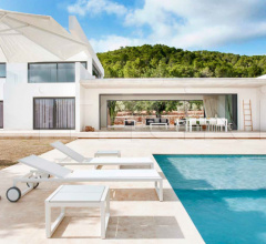 Итальянские Уличные шезлонги - Шезлонг Weekend 73198 Итальянские Уличные шезлонги - Шезлонг Weekend 73198 фабрика Point 1920