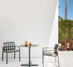 Итальянские Уличная мебель - Стул с подлокотниками Tub 74806 фабрика Point 1920