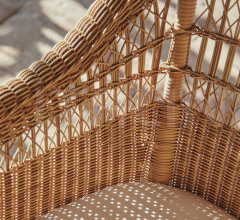 Итальянские Уличная мебель - Стул с подлокотниками Alga 71006 Итальянские Уличная мебель - Стул с подлокотниками Alga 71006 фабрика Point 1920