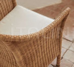 Итальянские Уличная мебель - Стул с подлокотниками Sagra 70106 Итальянские Уличная мебель - Стул с подлокотниками Sagra 70106 фабрика Point 1920