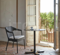 Итальянские Уличная мебель - Стул с подлокотниками Caddie 71207 фабрика Point 1920