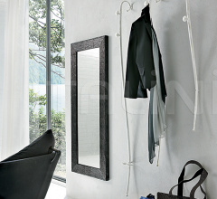 Настенное зеркало SS500 фабрика Target Point