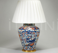 Настольная лампа Imari Vase - Red and Blue Medium TC0075.XX Настольная лампа Imari Vase - Red and Blue Medium TC0075.XX фабрика Vaughan