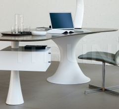 Письменный стол Nevada Письменный стол Nevada фабрика Cattelan Italia
