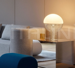 Итальянские Настольные светильники - Настольный светильник Wire Итальянские Настольные светильники - Настольный светильник Wire фабрика Verpan