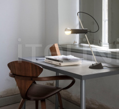 Итальянские Настольные светильники - Настольный светильник Model 566 Итальянские Настольные светильники - Настольный светильник Model 566 фабрика Astep