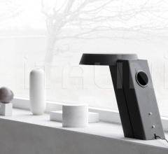 Итальянские Настольные светильники - Настольный светильник Model 607 Итальянские Настольные светильники - Настольный светильник Model 607 фабрика Astep