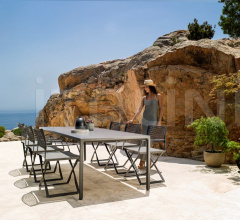 Стул с подлокотниками regista armchair Стул с подлокотниками regista armchair фабрика Tribu