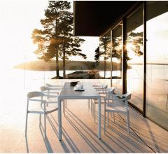 Стул с подлокотниками illum armchair Стул с подлокотниками illum armchair фабрика Tribu