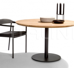 Стул с подлокотниками illum armchair Стул с подлокотниками illum armchair фабрика Tribu