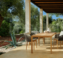 Стол обеденный kos dining table Стол обеденный kos dining table фабрика Tribu