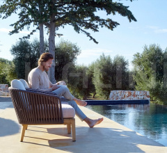 Кресло mood club chair фабрика Tribu