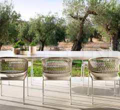 Стул с подлокотниками ctr armchair Стул с подлокотниками ctr armchair фабрика Tribu