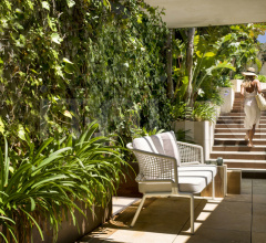 Столик roots фабрика Tribu