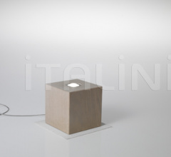 Настольный светильник cubo Настольный светильник cubo фабрика Vesoi