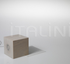 Настольный светильник cubo Настольный светильник cubo фабрика Vesoi