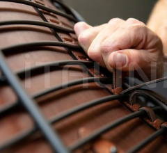 Кресло Wire Lounge Chair Кресло Wire Lounge Chair фабрика Overgaard & Dyrman