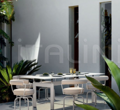 Стол обеденный LC6 OUTDOOR Стол обеденный LC6 OUTDOOR фабрика Cassina