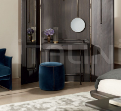 Итальянские Столики туалетные - Туалетный столик 375 STAY Vanity Table Итальянские Столики туалетные - Туалетный столик 375 STAY Vanity Table фабрика Cassina
