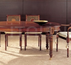 Стол обеденный 82 фабрика Medea