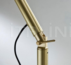 Напольный светильник Level Напольный светильник Level фабрика Laurameroni