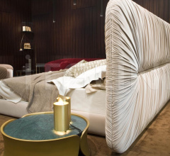 Кровать Drape Кровать Drape фабрика Laurameroni
