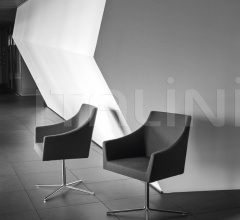 Стул с подлокотниками NOSS 1580 PO B13G Стул с подлокотниками NOSS 1580 PO B13G фабрика Cizeta