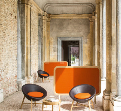 Кресло COCOON 1660 PO B95F Кресло COCOON 1660 PO B95F фабрика Cizeta