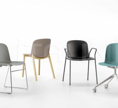 Стул Pure Loop Mono 4 Legs фабрика Infiniti Design