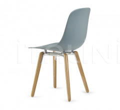 Стул Pure Loop Mono Wooden Legs фабрика Infiniti Design